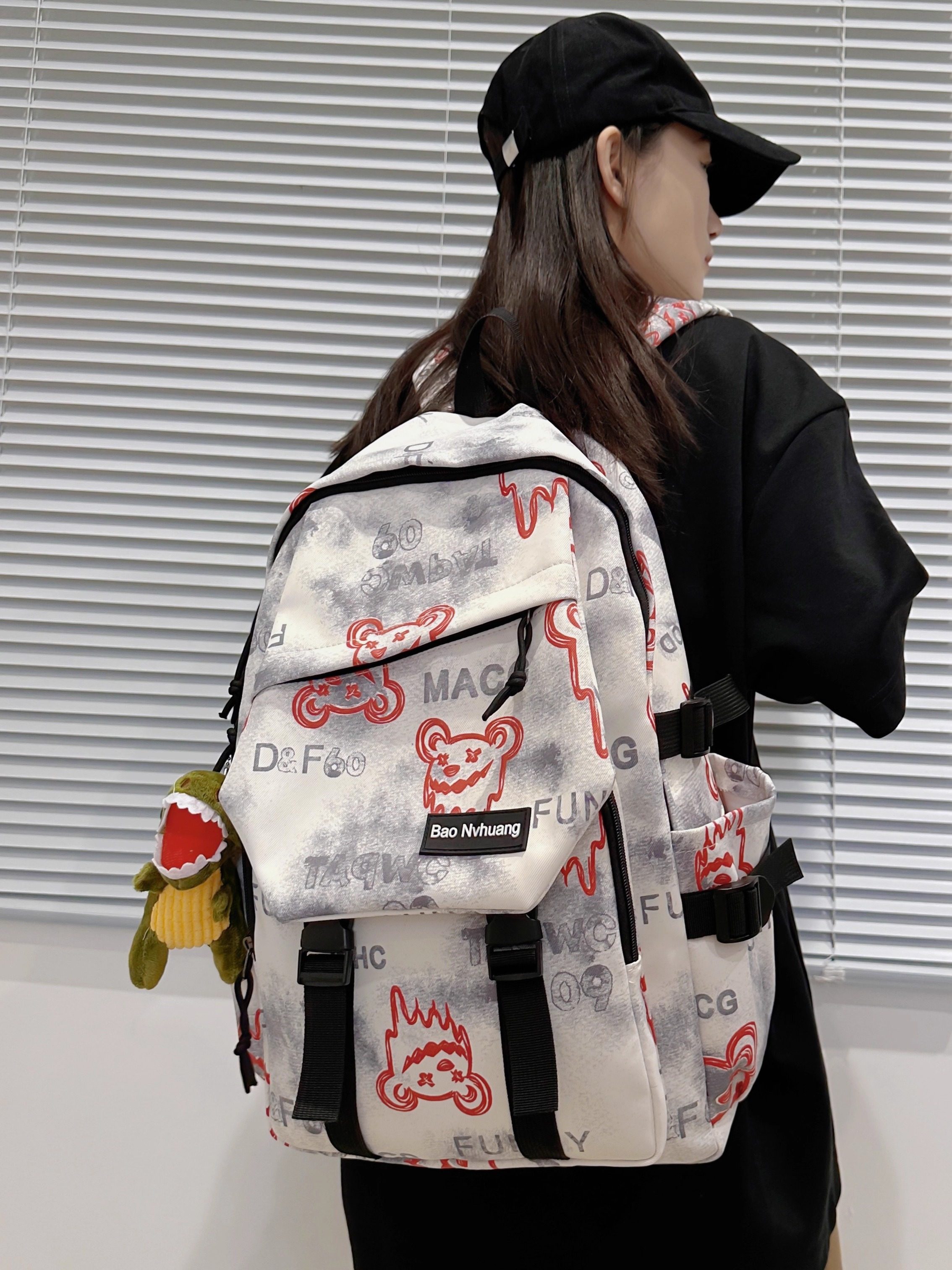 Boys' Schoolbags 2025 New Model for Primary School Students in Grades 3, 4, 5 and 6, Lightweight and Trendy Backpacks for Junior High School Students