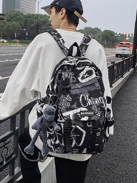 Teenage Schoolbags for Boys, Primary School Students in Grades Three to Six, Boys' Lightweight 2025 New Junior High School Student Backpacks