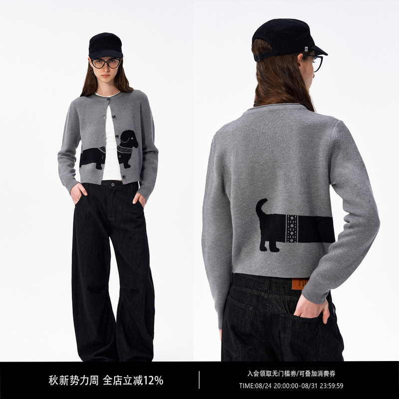 Rpt Original Retro Lazy Hand-Painted Dachshund Jacquard High-End Short Slim-Fit Long-Sleeve Casual Cardigan Sweater Rpt Original Retro Lazy Hand-Painted Dachshund Jacquard High-End Short Slim-Fit Long-Sleeve Casual Cardigan Sweater