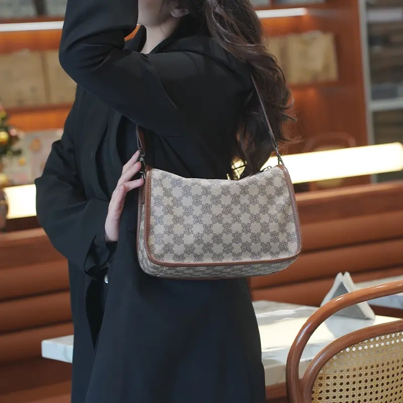 Dilanchi Women's Crossbody Bag, Popular Model 2025, New Commuter Bag, Large Capacity, Versatile, Trendy, Portable Bag