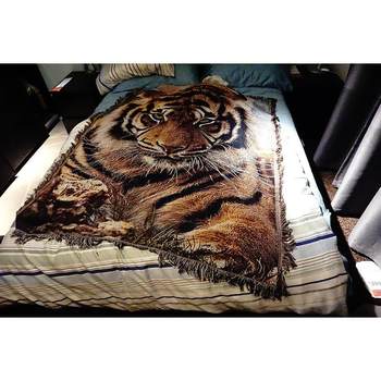 Tiger tiger head home decoration rough tapestry simple style casual blanket cover blanket creative bedroom blanket fleece blanket