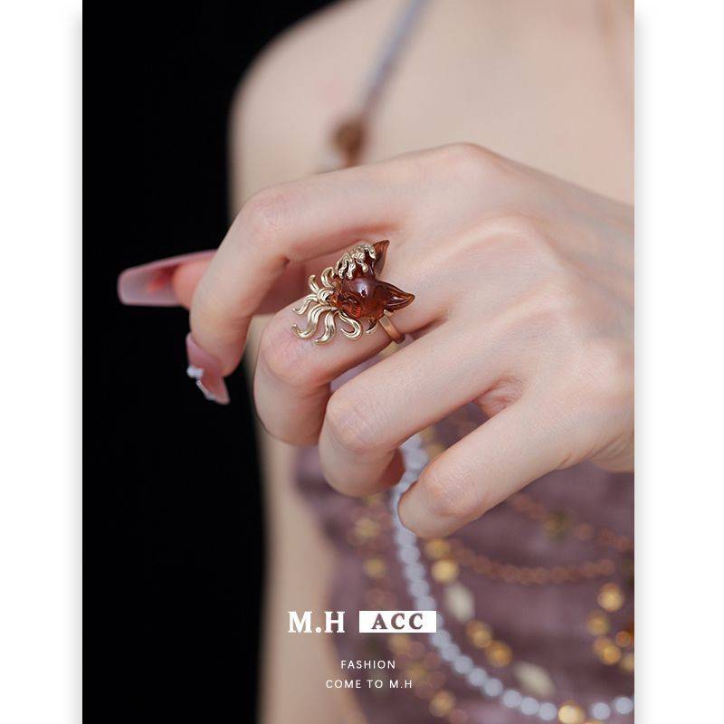 Nine-tailed fox ring for women, unique light luxury high-end design, original personality, adjustable index finger ring