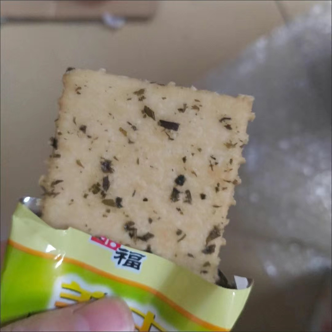 新乐福香紫菜饼干5斤整箱批发｜香葱海苔番茄混搭零食推荐