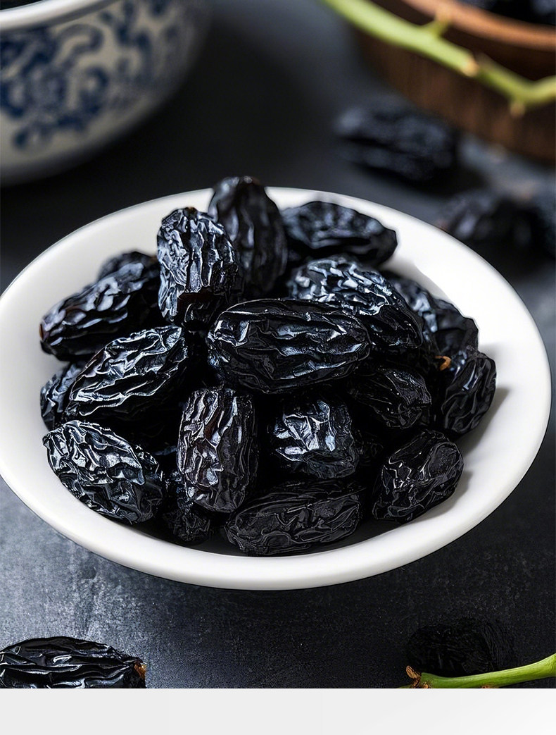 Dried Black Currant Raisins Heijialun Xinjiang Culinary Dried Fruit 2 lb Bulk Pack specifications