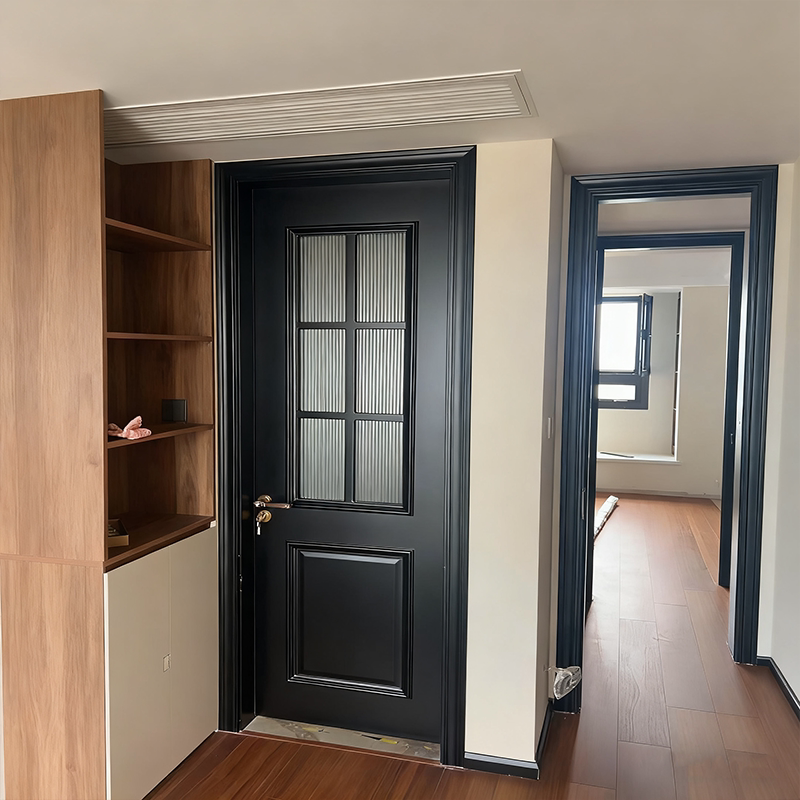 Chongqing Classy French Retro Room Bedroom Black Wooden Door Home Solid Wood Composite Paint Door Indoor Bathroom