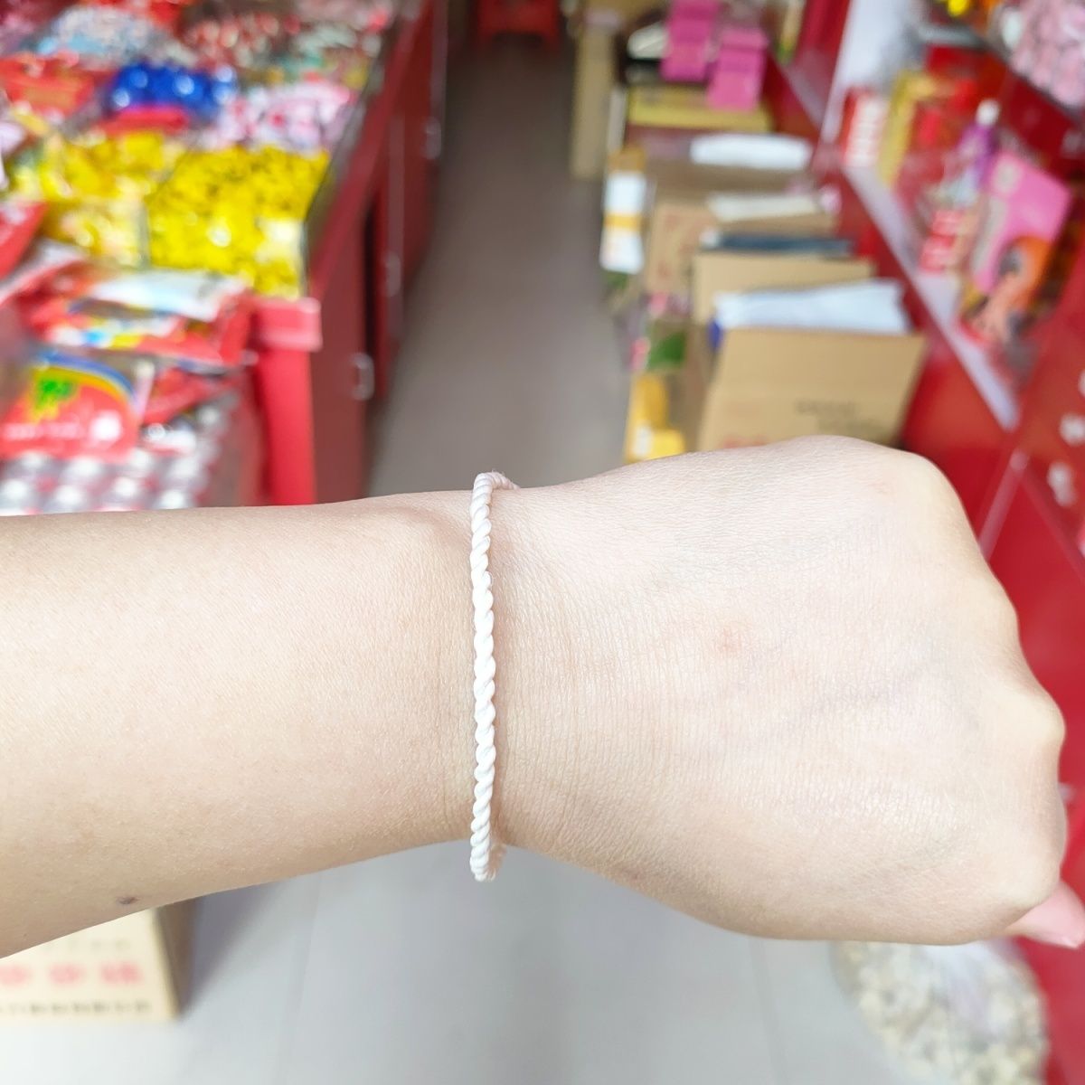 生蚕丝5色7色彩色正宗桑蚕丝线茧宝宝孕妇小孩平安线编手脚链戴绳