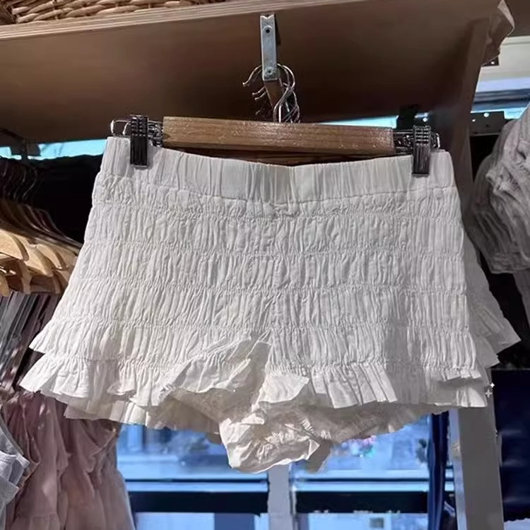 Bm Shorts New Style American Retro White Pleated Lace Ruffle Puff Shorts with Anti-Exposure Design Hot Pants