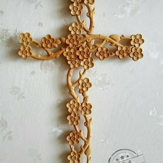 Gift wood cross beech Chinese plum home wall hanging wall decoration ornaments solid wood