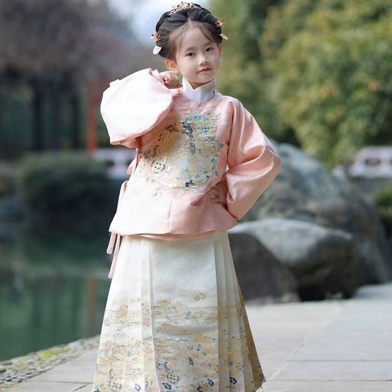 Shifang Hanfu Children's Ming Dynasty Hanfu Set for Girls, Ming Dynasty Noblewoman Heavy Embroidery Gold Brocade Horse Face Skirt, Spring and Autumn Style