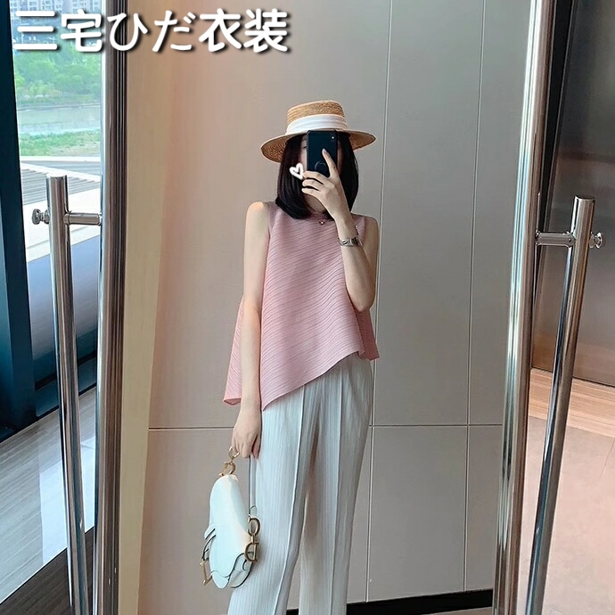 Japanese Miyake Pleated Top, Fashionable Casual Sleeveless Vest, Irregular Round Neck Solid Color T-Shirt, Elegant Women's Clothing