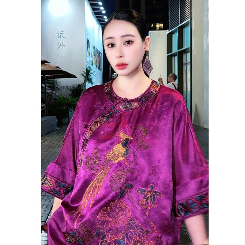 New Chinese-Style Slimming Magpie Embroidery Blouse for Women A7526 New Chinese-Style Slimming Magpie Embroidery Blouse for Women A7526