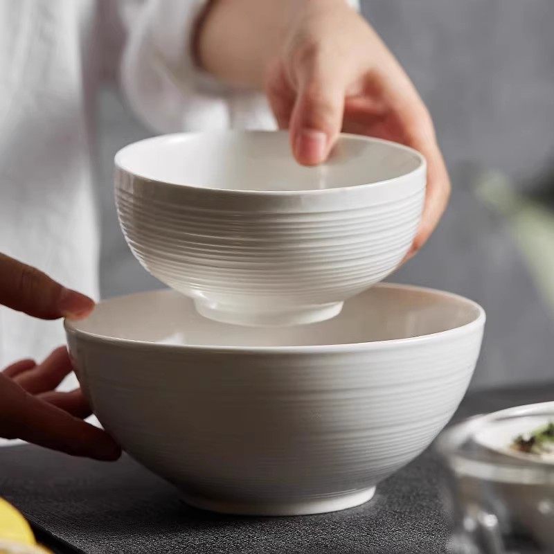 High-End Tableware Set Bowls for Home Use 2025 New Stylish White Bowl and Plate Set Bowls, Plates, Chopsticks for Housewarming
