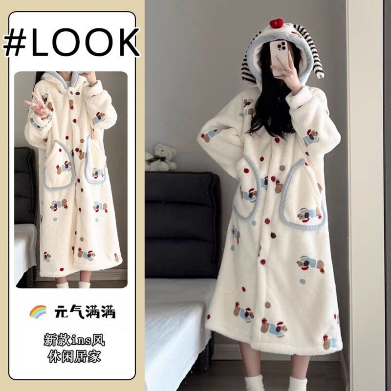 New Dachshund Coral Fleece Bathrobe, Winter Thickened and Fleece-Lined Women's Hooded Sleepwear, Can Be Worn Outside, Homewear Set New Dachshund Coral Fleece Bathrobe, Winter Thickened and Fleece-Lined Women's Hooded Sleepwear, Can Be Worn Outside, Homewear Set