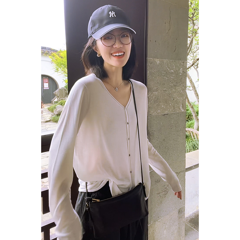 Seamless Integrated Mulberry Silk Acetate Long-Sleeved Knitted Cardigan for Women, Thin Air-Conditioning Cardigan Top--Mss8477