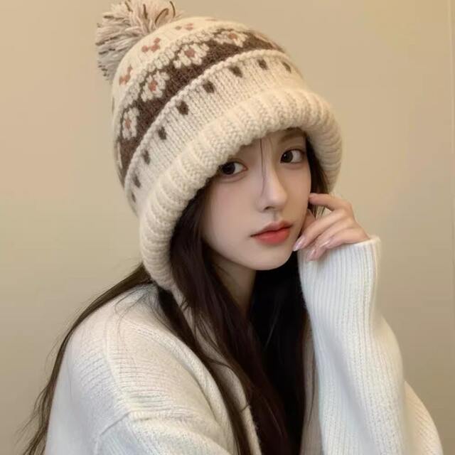 Fair Isle Hat Large Head Circumference Woolen Hat for Women Autumn and Winter Warm Hat Beige Ear-Protecting Hat with Pom-Pom Thick Knitted Hat