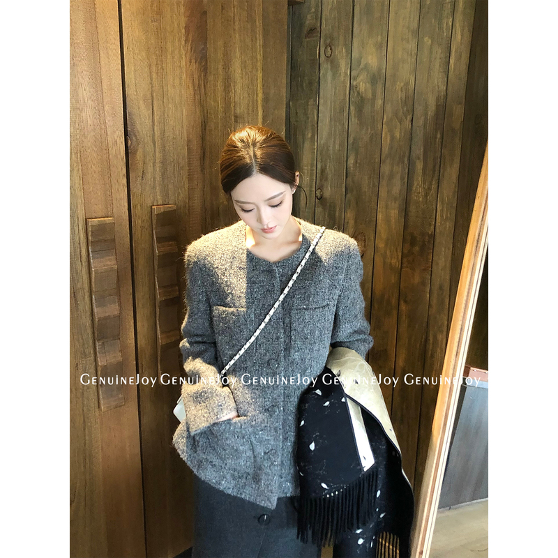 Genuinejoy Tweed Wool Short Jacket for Women, Loose Textured Woolen Coat for Winter