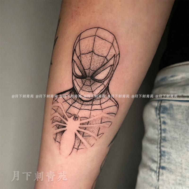 Cool and Stylish Marvel Spider-Man Herbal Tattoo Stickers for Boys' Forearms, Washable, Dark American-Style Realistic Tattoo