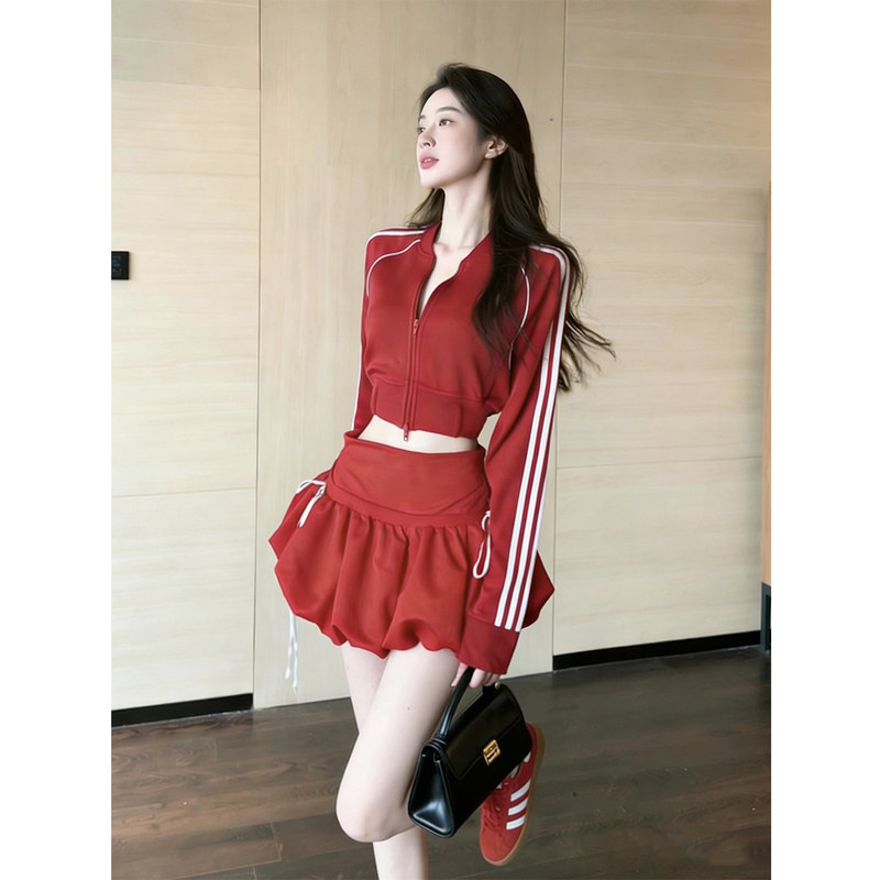 German Tennis Clothing for Women, Autumn Red High-End Casual Sports Versatile Long-Sleeve Top and Short Skirt Badminton Two-Piece Set German Tennis Clothing for Women, Autumn Red High-End Casual Sports Versatile Long-Sleeve Top and Short Skirt Badminton Two-Piece Set