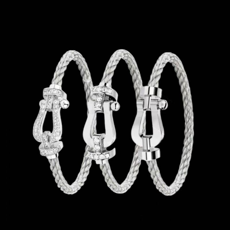 Hong Kong Horseshoe Buckle Bracelet for Women, 18K Rose Gold, No Diamonds, Half Diamonds, Full Diamonds, Stainless Steel Wire, Nautical Buckle Bracelet for Men, Couple Hong Kong Horseshoe Buckle Bracelet for Women, 18K Rose Gold, No Diamonds, Half Diamonds, Full Diamonds, Stainless Steel Wire, Nautical Buckle Bracelet for Men, Couple