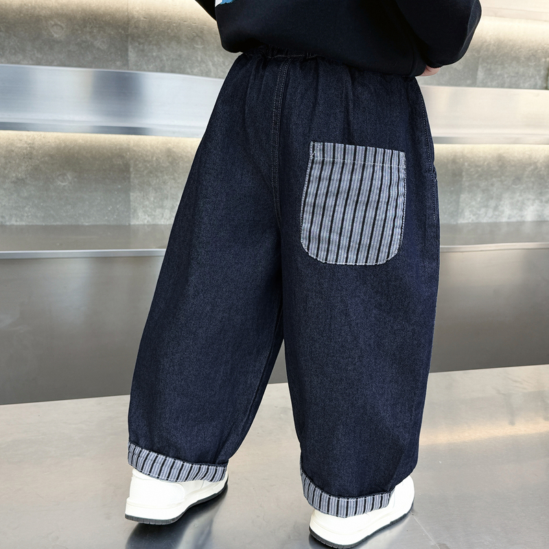 British Trendy Children's Light Luxury Boys' Jeans Spring and Autumn 2026 New Baby Straight Loose Pants Children's Long Pants British Trendy Children's Light Luxury Boys' Jeans Spring and Autumn 2026 New Baby Straight Loose Pants Children's Long Pants