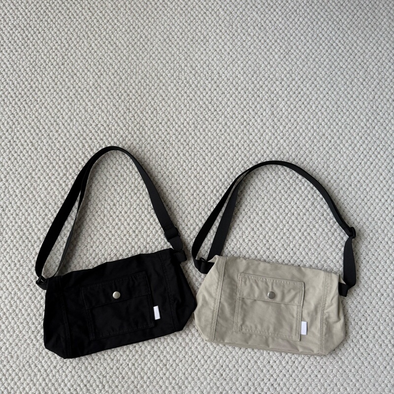 Japanese Style Matching Items! Japanese-Style Line, High-Density Functional Fabric, Lightweight Design, Crossbody Small Bag for Men and Women