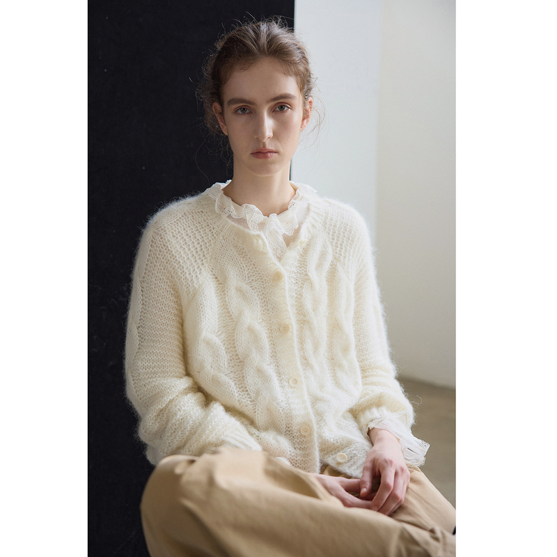 Nice People Hazy and Soft Alpaca Wool Vintage Cable Knit Cardigan