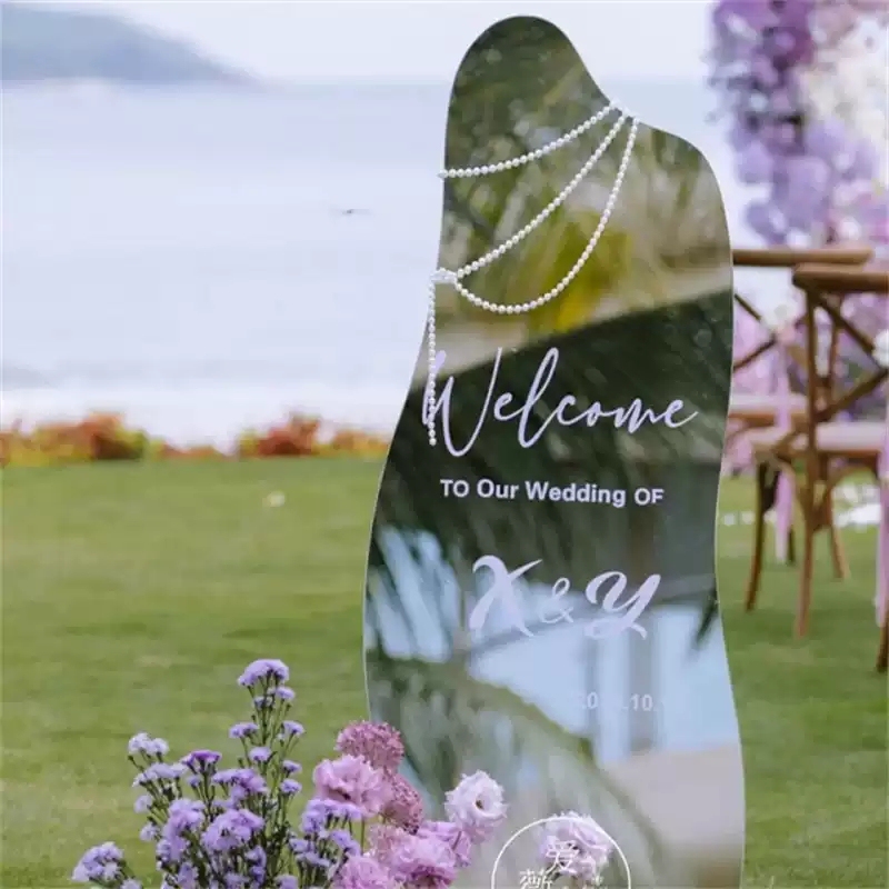 Outdoor Lawn Wedding Welcome Sign, Special-Shaped Cloud Mirror, Engagement Thank-You Banquet Sign, Floor Mirror, Sign-In Decoration