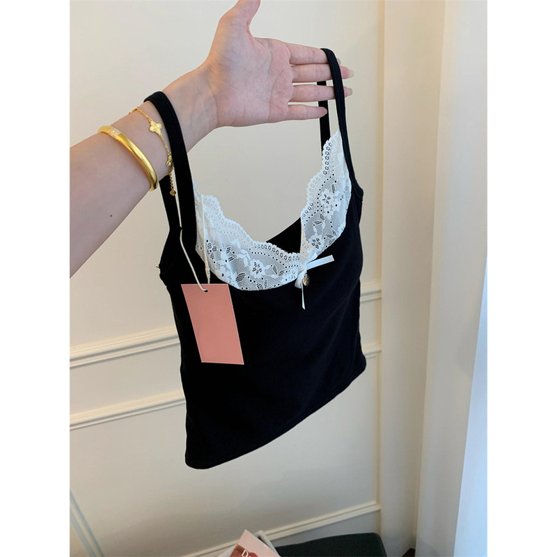 Korean-Style Sweet Black Lace Trim Faux Two-Piece Camisole for Women, Summer Sleeveless Outerwear, Short Waist-Cinching Top