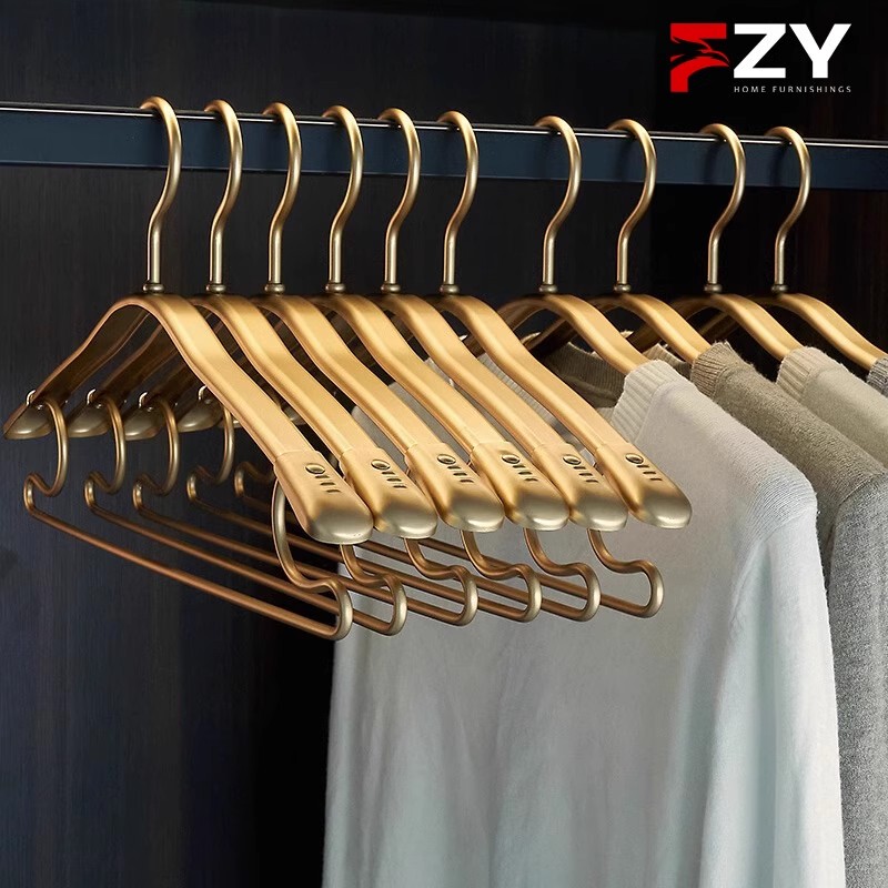 German Space Aluminum Alloy Clothes Hanger for Home Use, 2025 New Model, Non-Marking, Anti-Shoulder Bumps, Balcony Clothes Drying Rack German Space Aluminum Alloy Clothes Hanger for Home Use, 2025 New Model, Non-Marking, Anti-Shoulder Bumps, Balcony Clothes Drying Rack