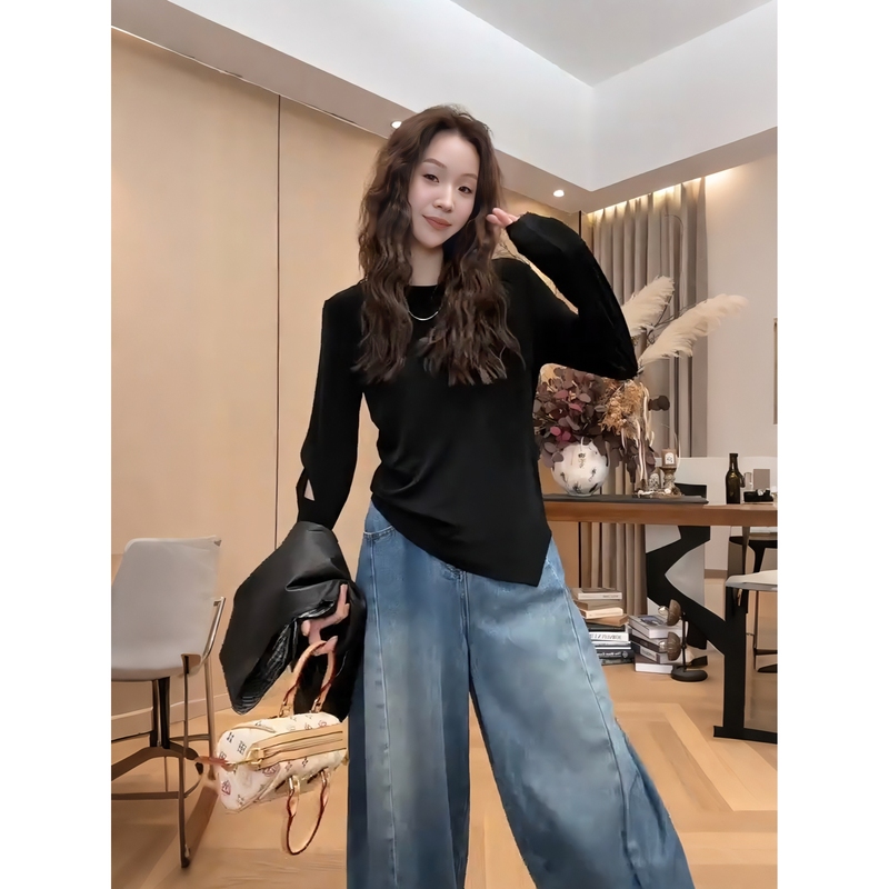 Little Jing Jing Takes a Break [Asymmetrical Cut-Out Sleeve Acetate Top] 26 Spring/Summer Ripped Versatile Long-Sleeve T-Shirt 2603D1597