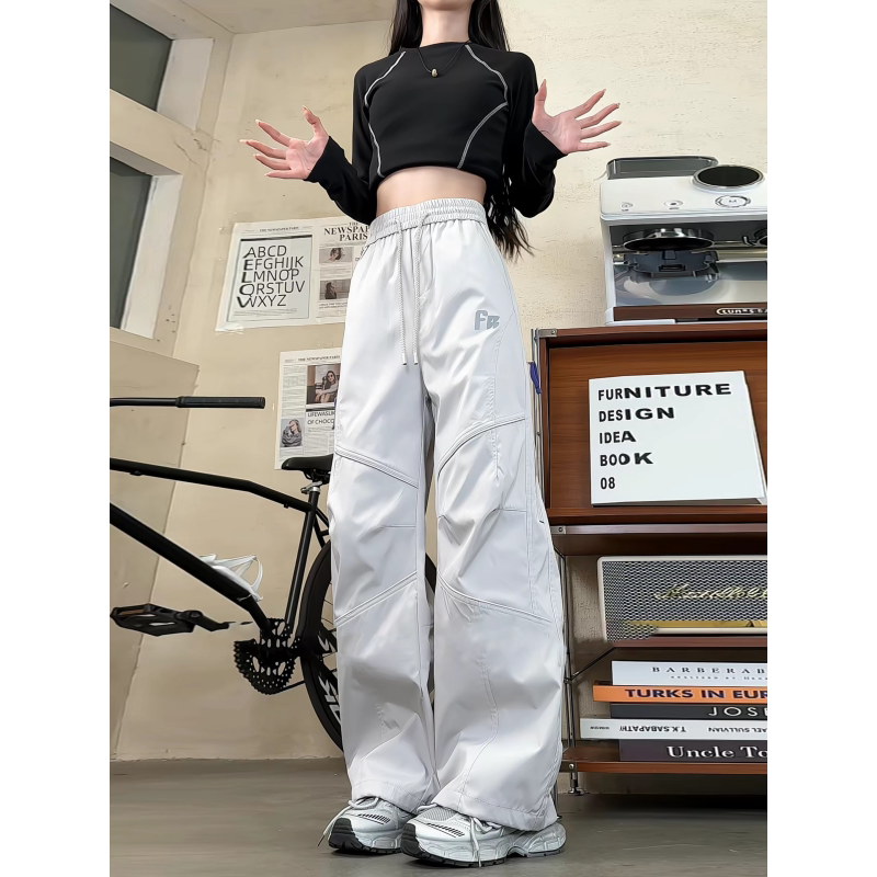 Korean Uamtor Softshell Pants for Women, Spring and Autumn Paratrooper Cargo Pants, Casual Windproof and Waterproof Outdoor Hiking Pants