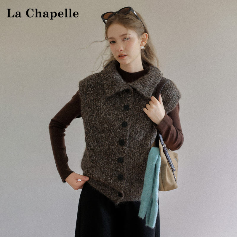 La Chapelle French-Style Lapel Knit Cardigan Vest Top for Women 2026 Autumn and Winter Old Money Style Short Sweater Vest La Chapelle French-Style Lapel Knit Cardigan Vest Top for Women 2026 Autumn and Winter Old Money Style Short Sweater Vest