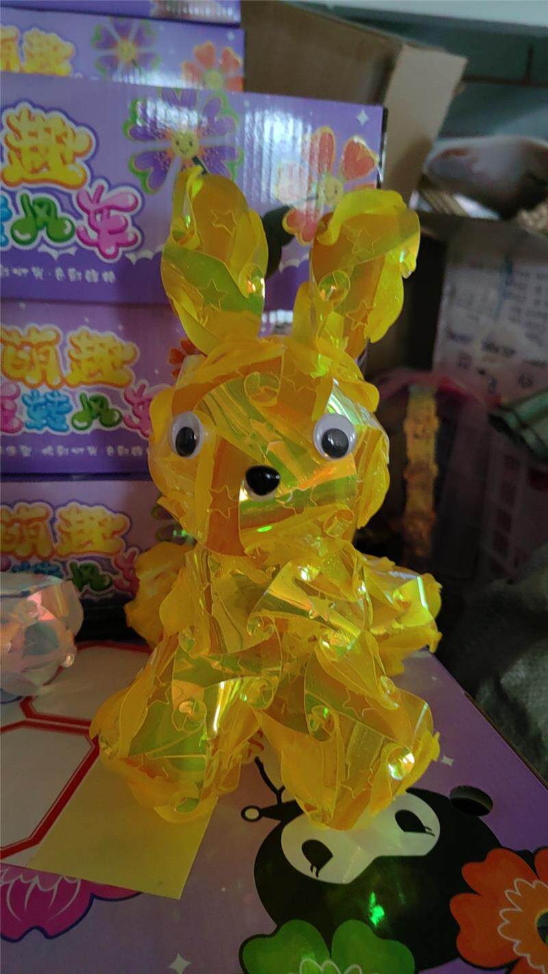 Китайский фонарик 国庆节3d立体动物炫彩镭射手提花灯材料片儿童手工diy灯笼摆摊