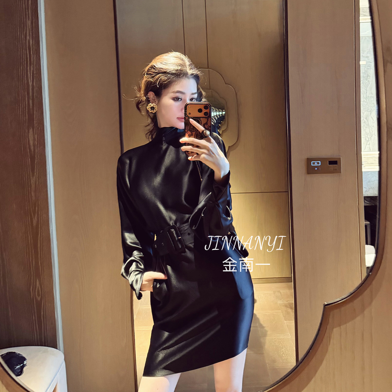 Jinnan Yi Acetate Satin Draped Dress, Slimming, Suitable for Work, Relaxed Style, Women's High-End Feel, New Autumn Model Jinnan Yi Acetate Satin Draped Dress, Slimming, Suitable for Work, Relaxed Style, Women's High-End Feel, New Autumn Model