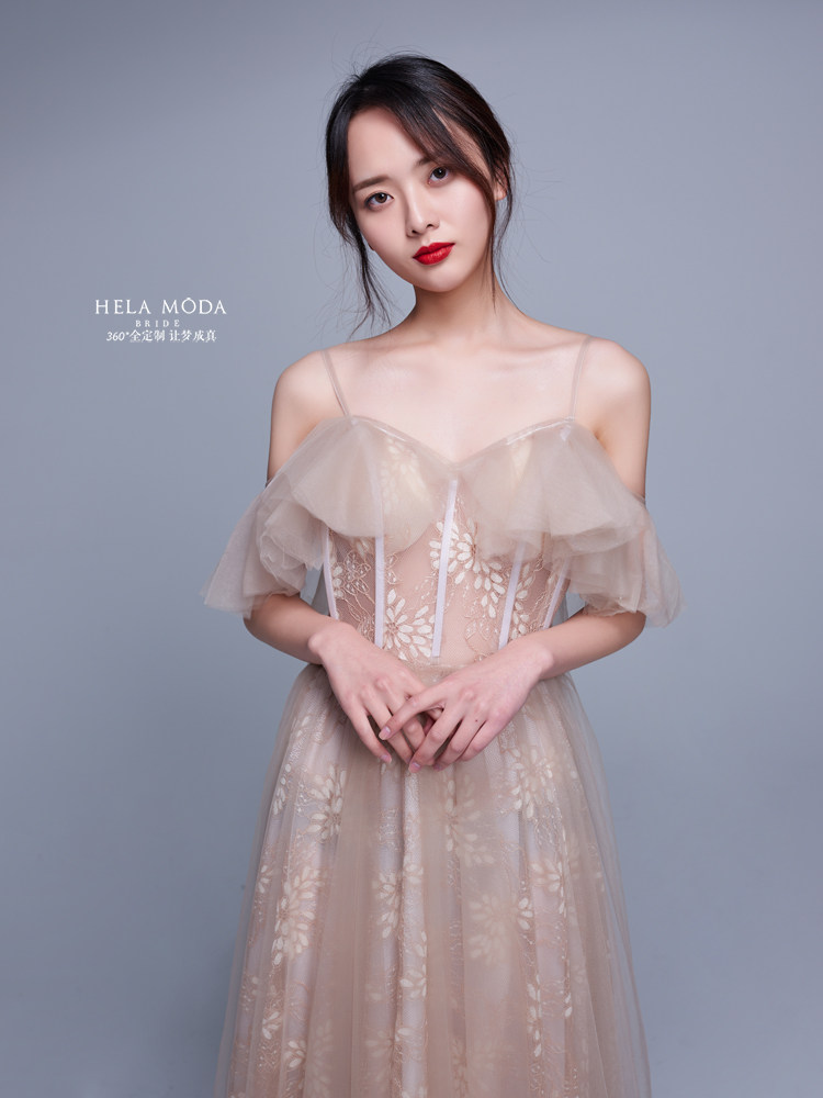 Hera customized 2022 new champagne style dress with a thin hanger shoulder dress bride dress