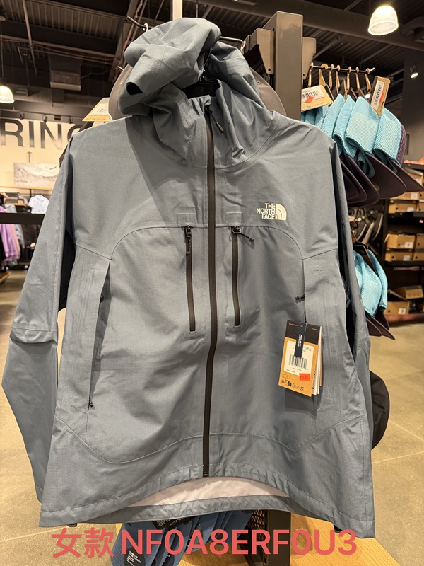 750-780 North Face Valley View Hardshell Jacket for Men and Women 750-780 North Face Valley View Hardshell Jacket for Men and Women