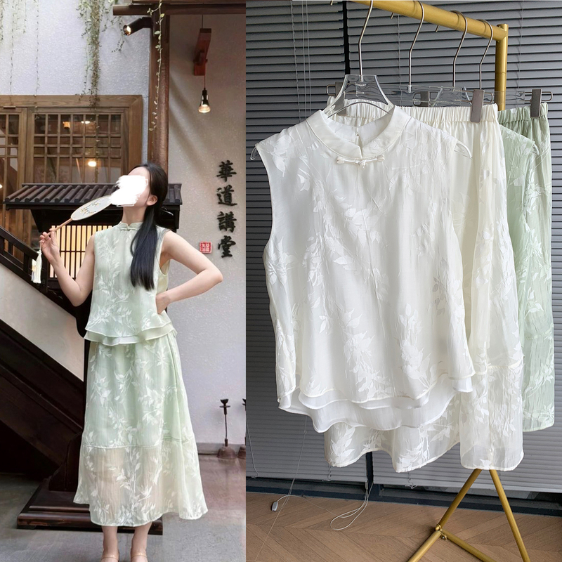 Fake Two-Piece New Chinese-Style Willow Branch Jacquard Vest for Women 2026 Summer New Rabbit Ear Button Pullover Top