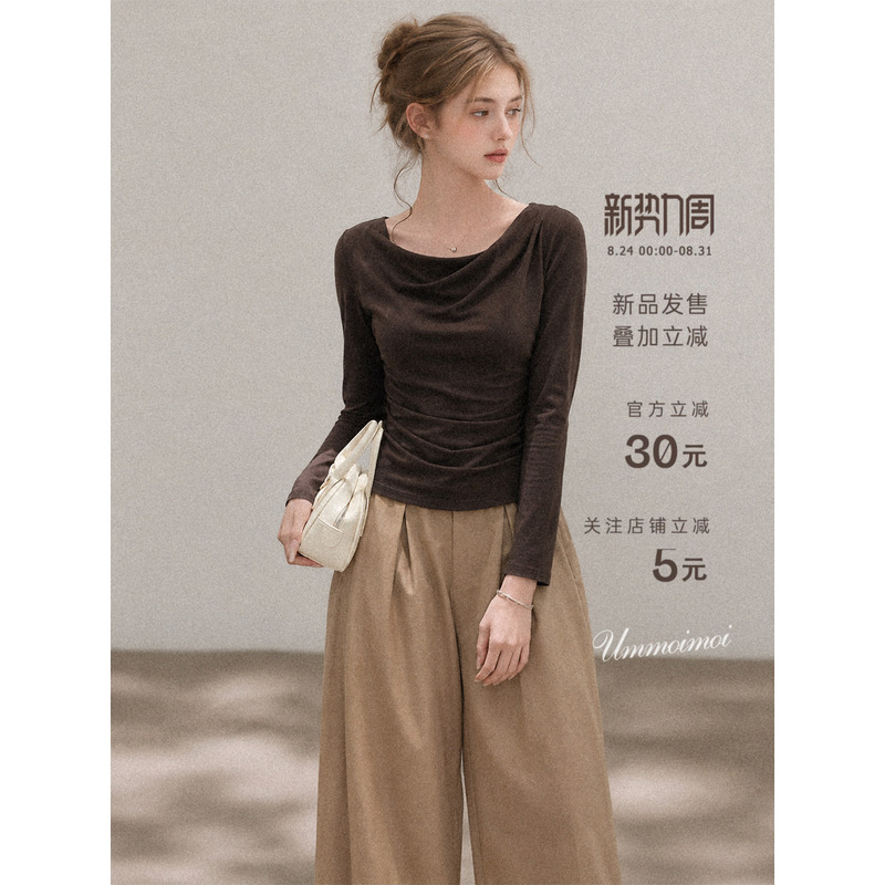Ummoimoi Coffee-Colored High-End Long-Sleeved T-Shirt with a Flared Collar for Women, Early Autumn 2026, Slim-Fit and Flattering Top Ummoimoi Coffee-Colored High-End Long-Sleeved T-Shirt with a Flared Collar for Women, Early Autumn 2026, Slim-Fit and Flattering Top