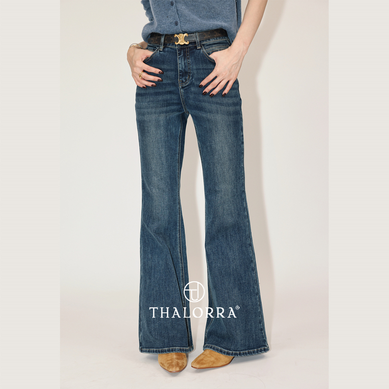 Jiang Luolan's "Proportion Player" High-Waisted Versatile Flared Jeans J6N08004Qj6N08005Q
