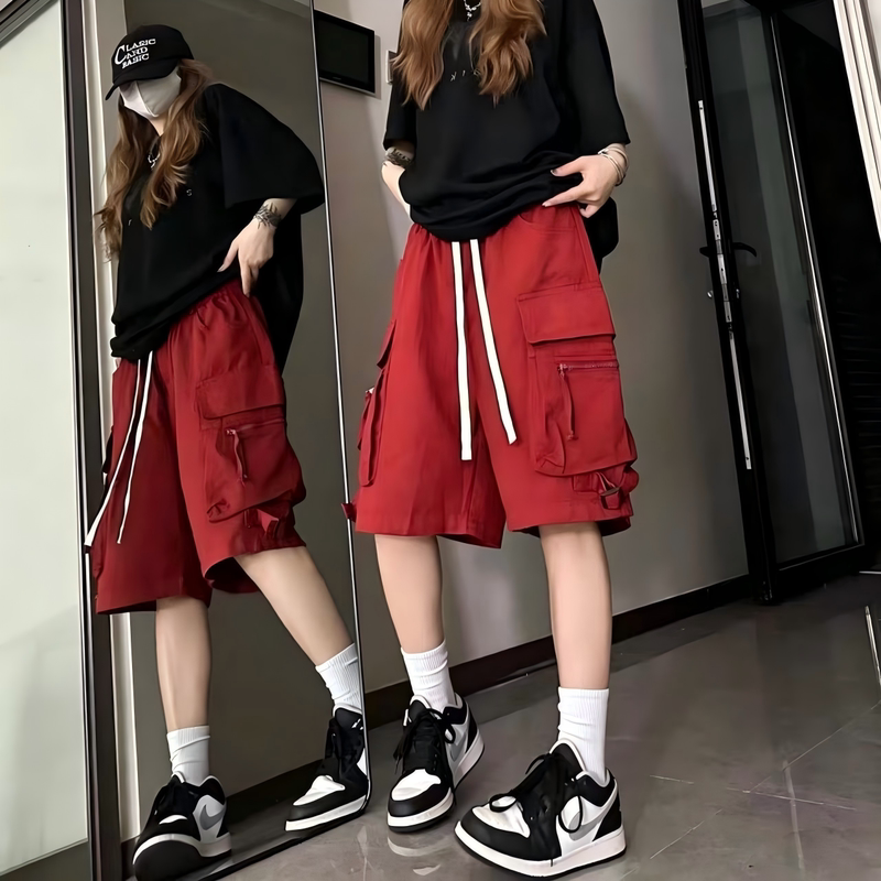Red Dopamine Workwear Style Multi-Pocket Shorts for Men and Women, Summer Loose Casual Five-Point Pants with Drawstring Wide-Leg Design Red Dopamine Workwear Style Multi-Pocket Shorts for Men and Women, Summer Loose Casual Five-Point Pants with Drawstring Wide-Leg Design
