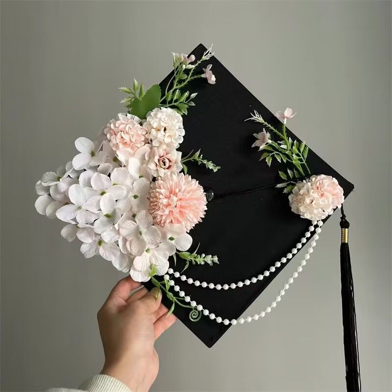 DIY卒業帽、完成品、生花付き、大学生の卒業写真、修士号の帽子に最適、ガールフレンドや親友への万能ギフト、ユニークなスタイル。