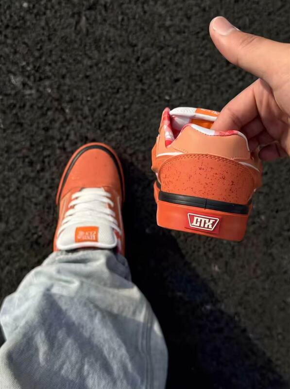 Orange Lobster Concepts Collaboration Knu Skool Low-Top Sneakers Orange-Red Color-Blocking Chunky Bread Shoes Lightning Shoes