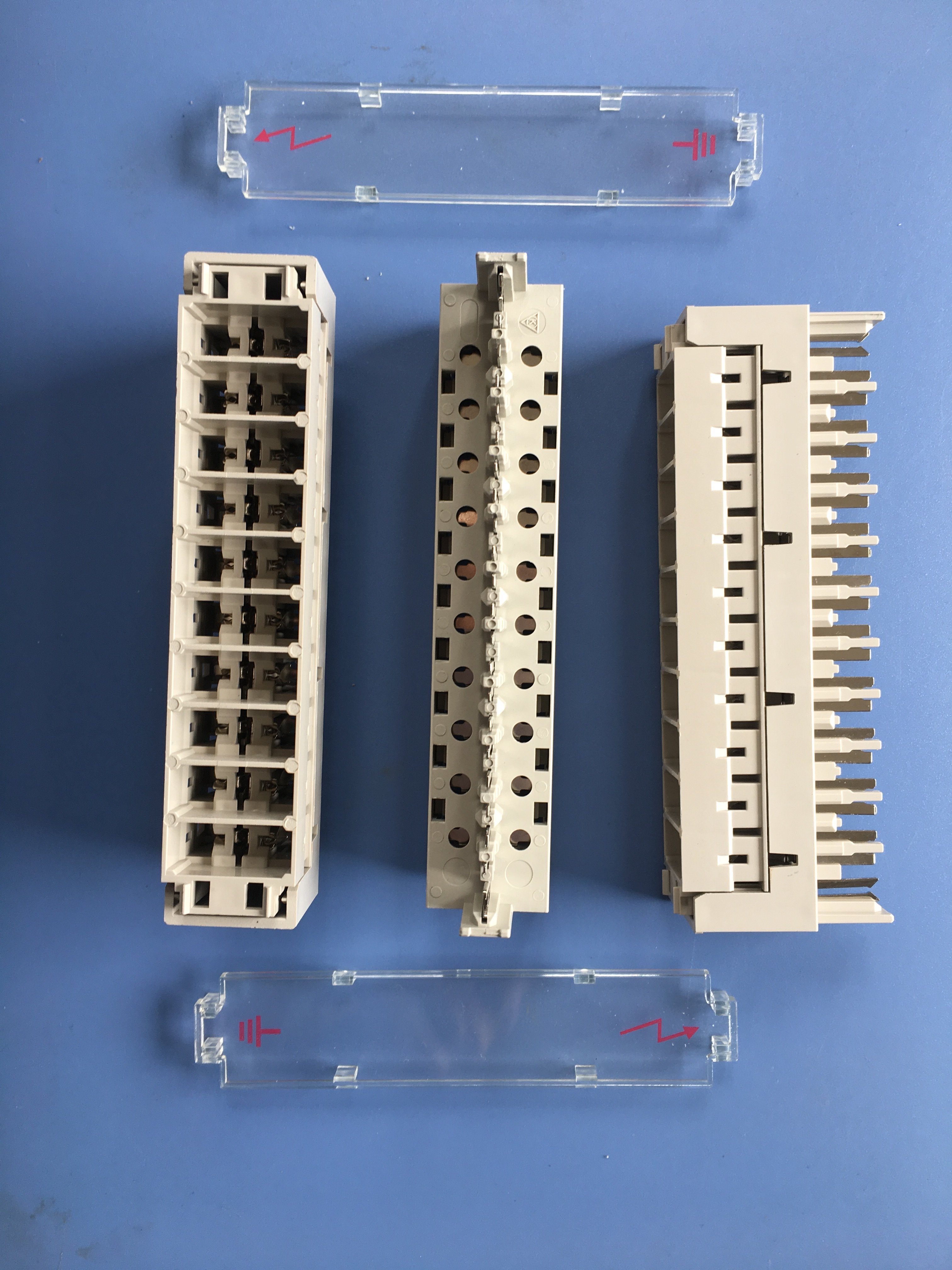 Bail Arrangement Audion Security Platoon 3 Extreme Tubes Arranged 10 pairs of lightning protection lines for lightning protection against thunder