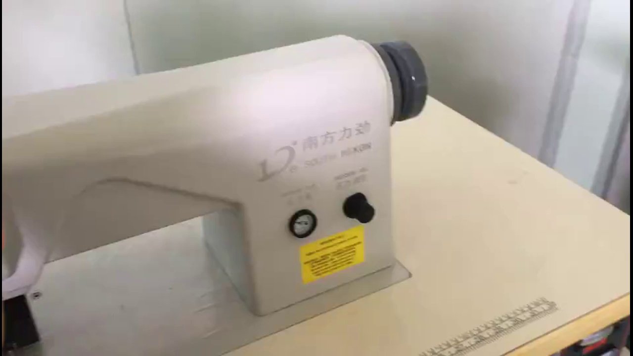 传统旗袍制作教程：从零开始，亲手缝制您的专属中式旗袍, image size:1280x720