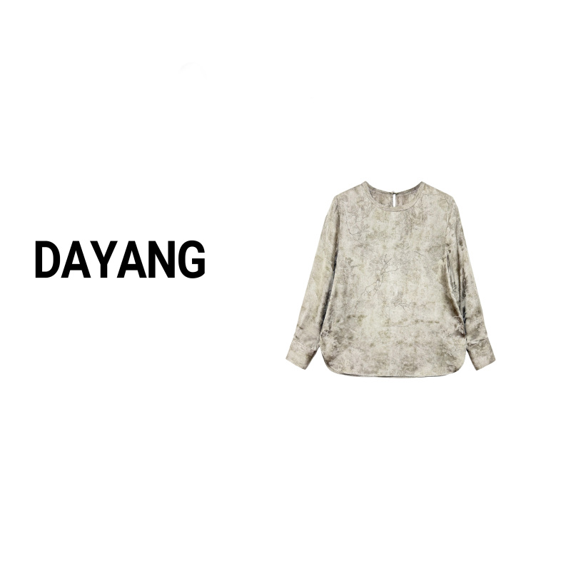【Dayang】Gray T-Shirt in Silver-Gray Jacquard with a Unique Dyeing Process, Round Neck, Long-Sleeve Shirt for All Seasons 【Dayang】Gray T-Shirt in Silver-Gray Jacquard with a Unique Dyeing Process, Round Neck, Long-Sleeve Shirt for All Seasons