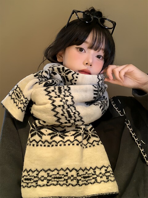 Snowflake Double-Sided Knitted Scarf for Women, Autumn and Winter Korean Style, Thickened for Warmth, High-End Feel, Vintage Shawl