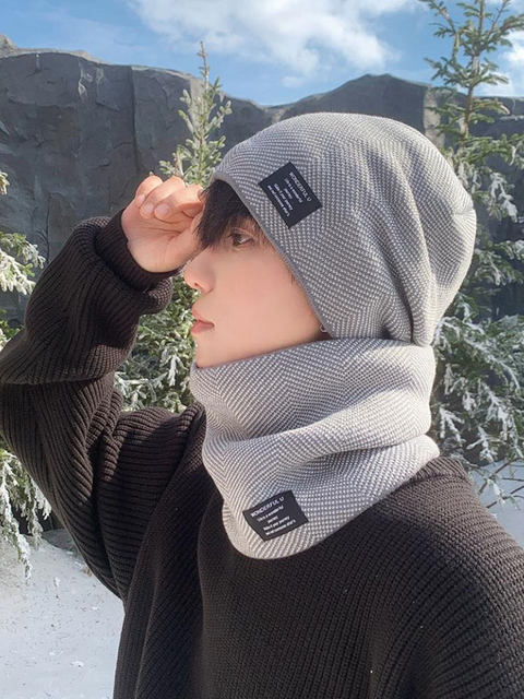 Fleece-Lined Knitted Wool Hat 2025 New Winter Outdoor Pullover Korean Style Windproof Thickened Men's Hat and Scarf Set