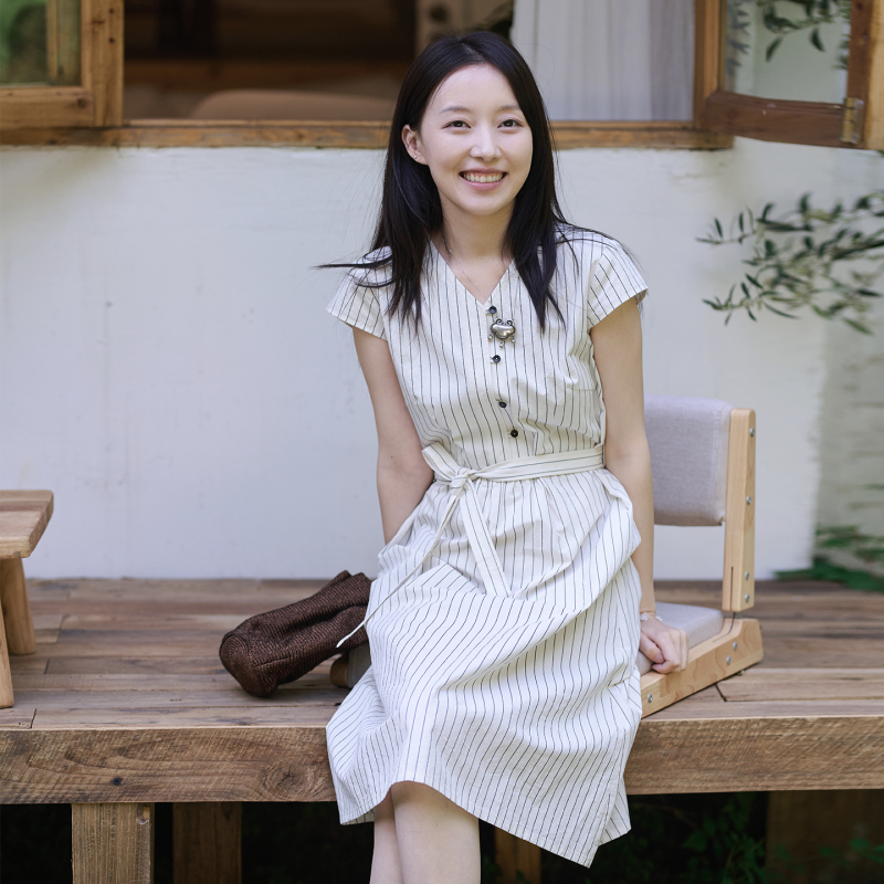 26Cxc-362【Rainy Threads】Past and Present Commuting Style Gentle V-Neck Sleeveless Slim Dress