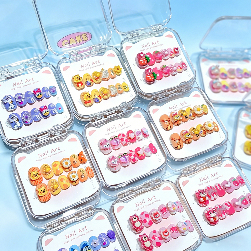 Cute Children's Cartoon Strawberry Bear Kumi and Tigger 3D Detachable Fake Princess Nail Pieces for Little Girls Cute Children's Cartoon Strawberry Bear Kumi and Tigger 3D Detachable Fake Princess Nail Pieces for Little Girls