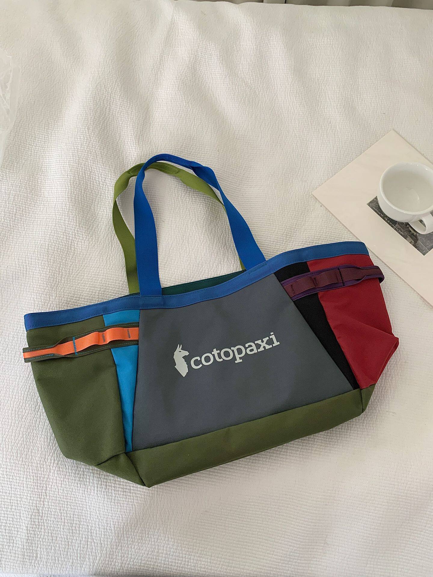 Сумка cotopaxi美洲羊驼多巴胺尼龙撞色托特包30l大容量户外旅行肩包